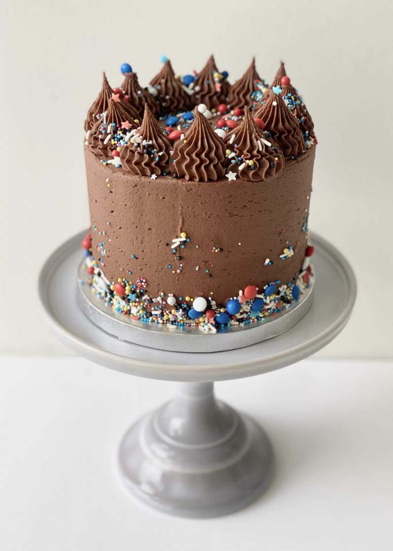 Chocolate Frosted Pixels Cake | Cake in a Hurry