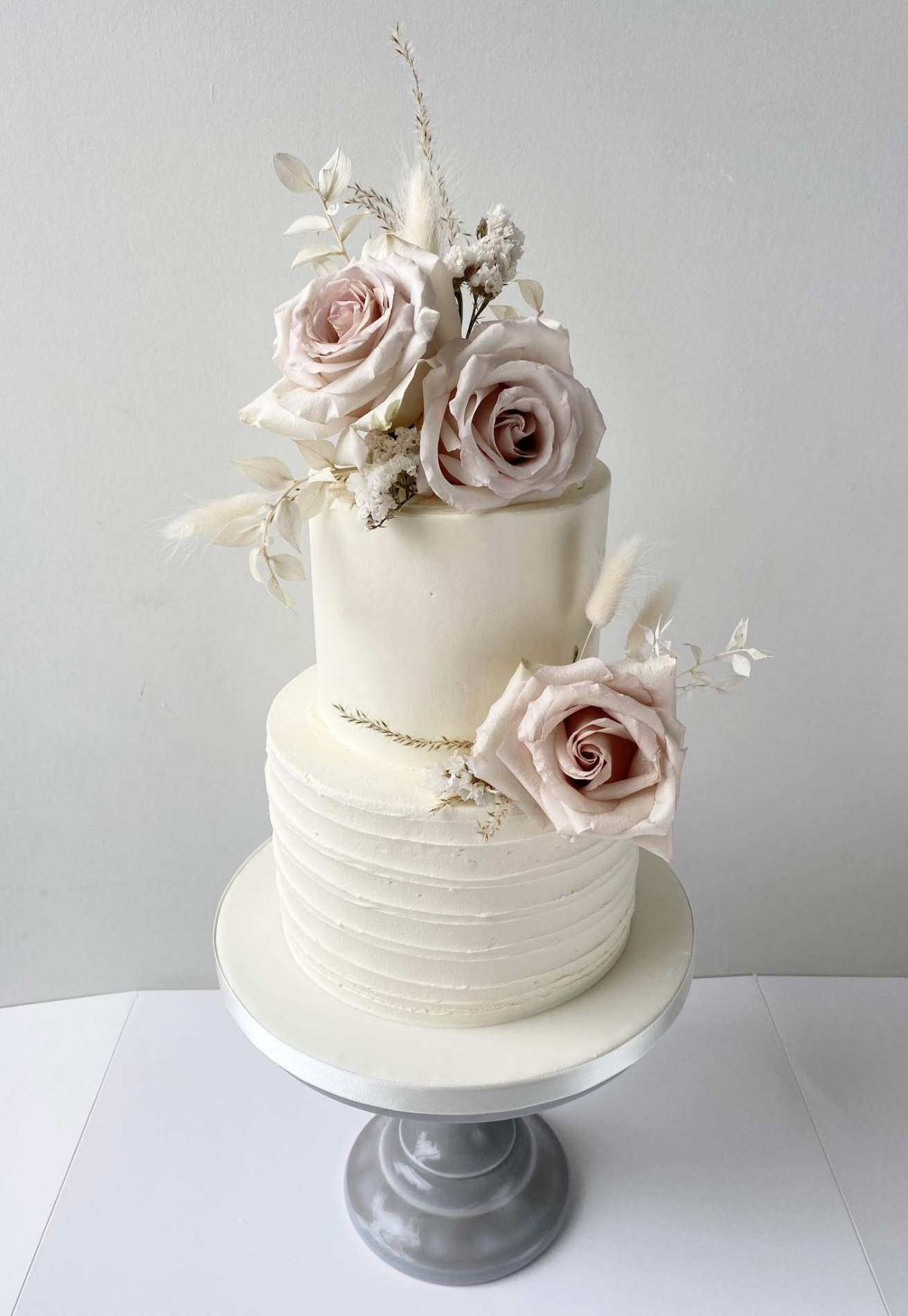 Rambling Rose Buttercream Wedding Cake | Wedding Cakes