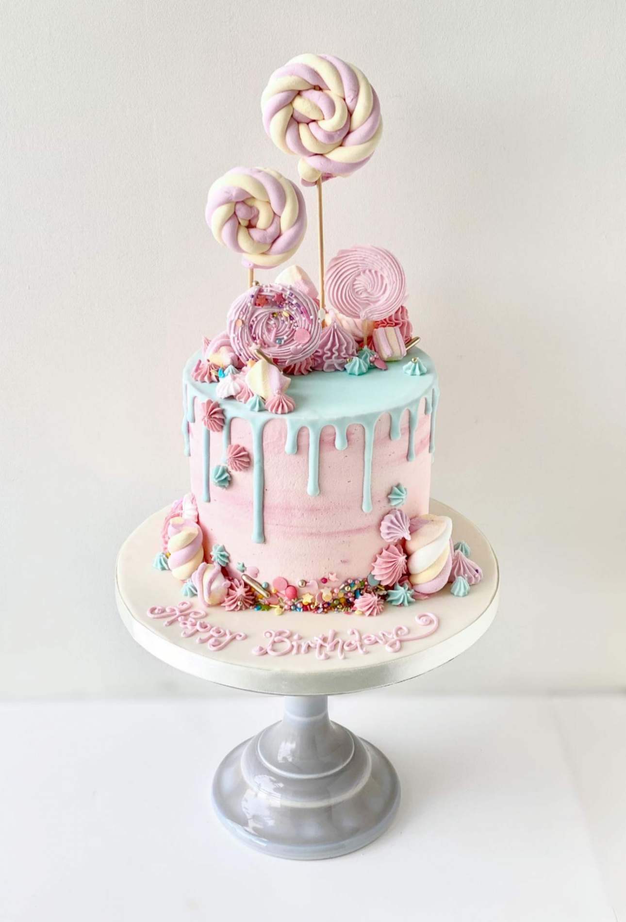 Pastel Marshmallow Buttercream Dream Cake | Birthdays