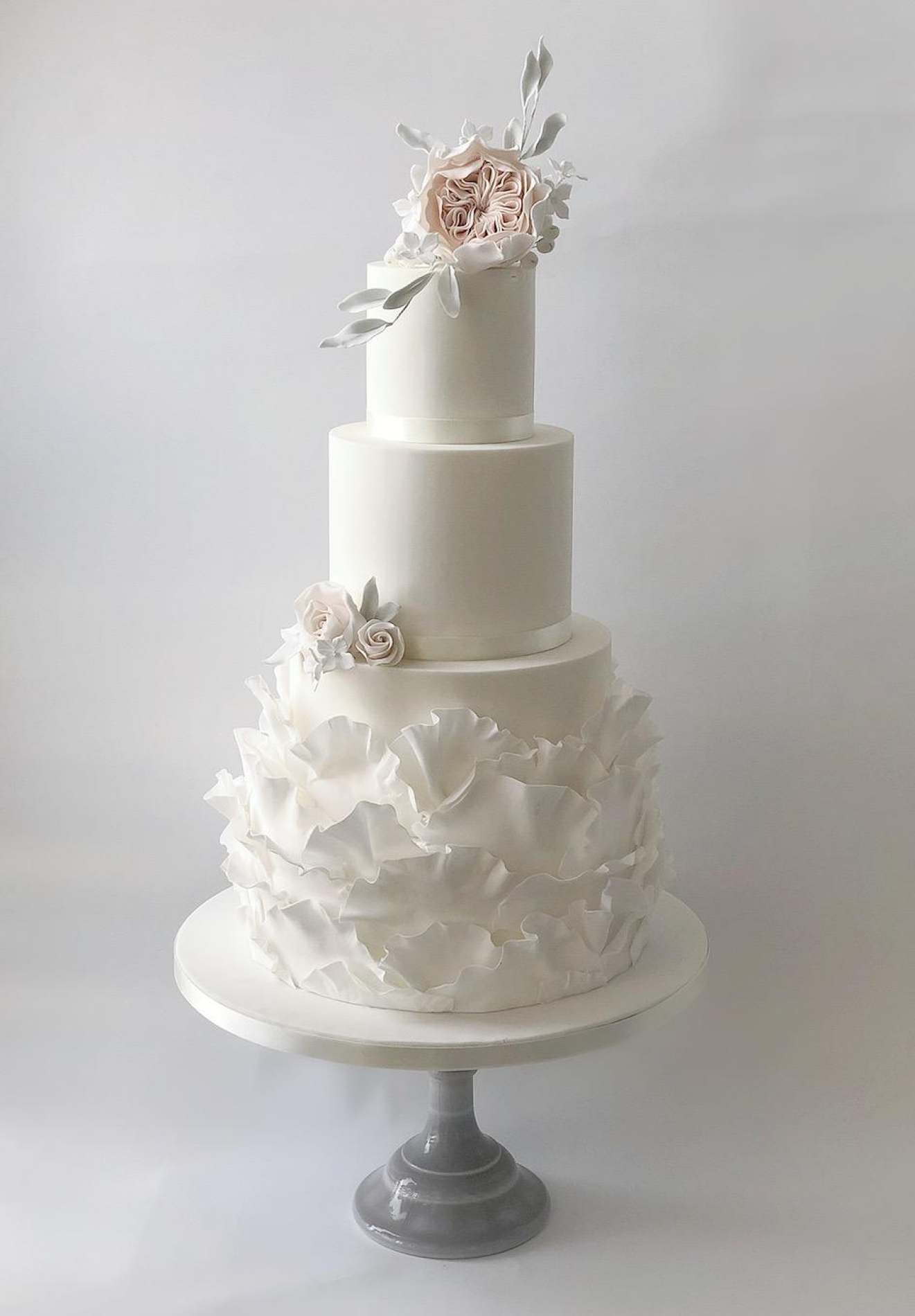 Athena Ruffle Wedding Cake | Wedding cakes