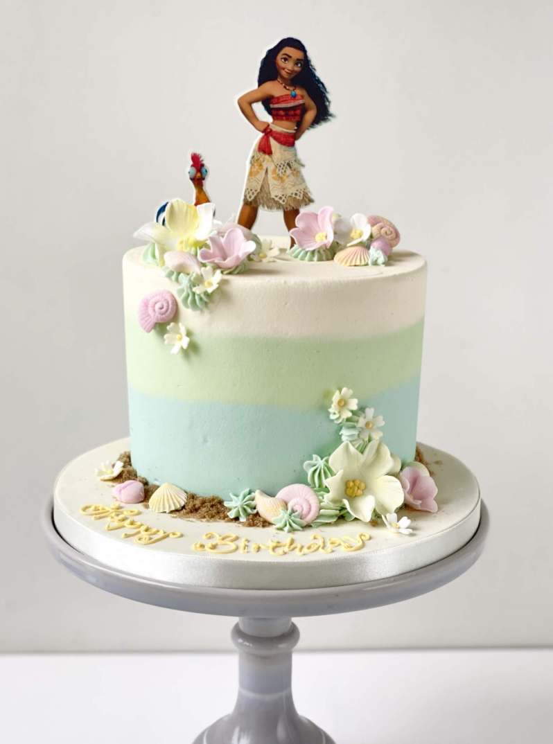 Moana Layer Cake | Birthdays