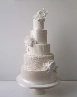 Shop Wedding Cakes