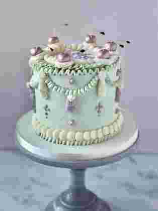 40th Birthday Cake Stock Photo - Download Image Now - Number 40, Cake,  Birthday - iStock