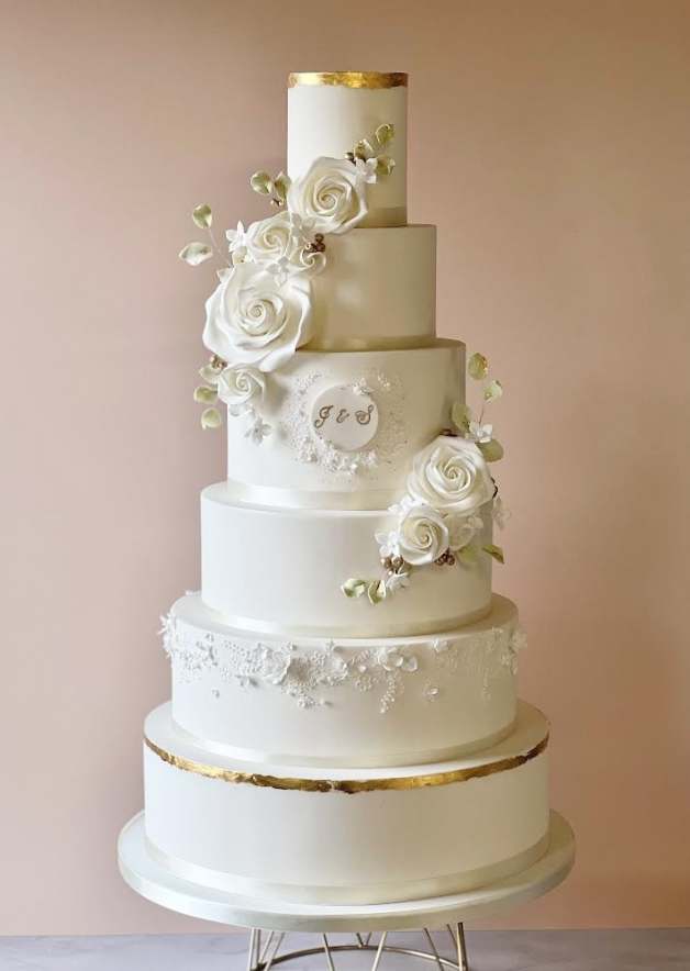 Shop Wedding Cakes