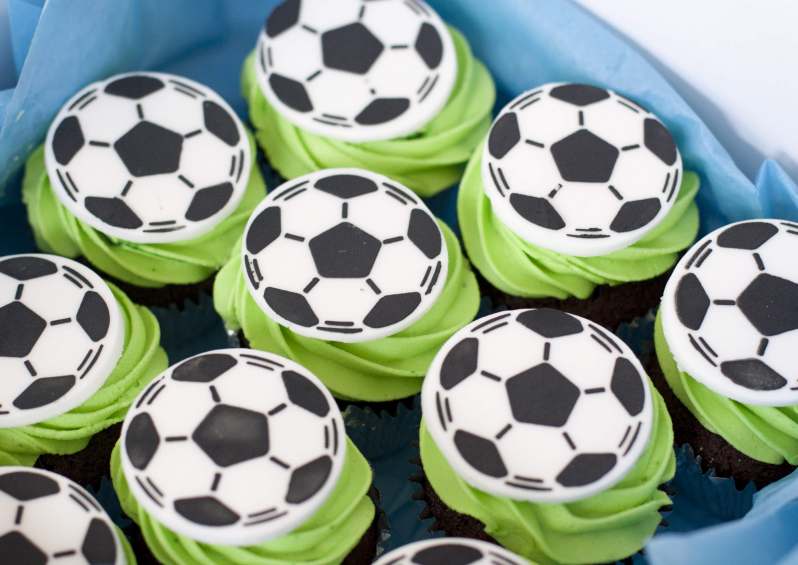 Football Cupcakes | Cupcakes